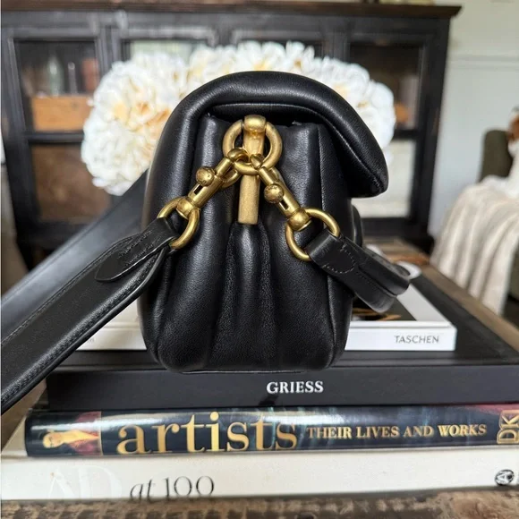 Coach Pillow Tabby - Picture 5 of 10